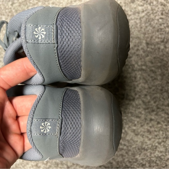 Nike Legend Essential 3 - Picture 7 of 9